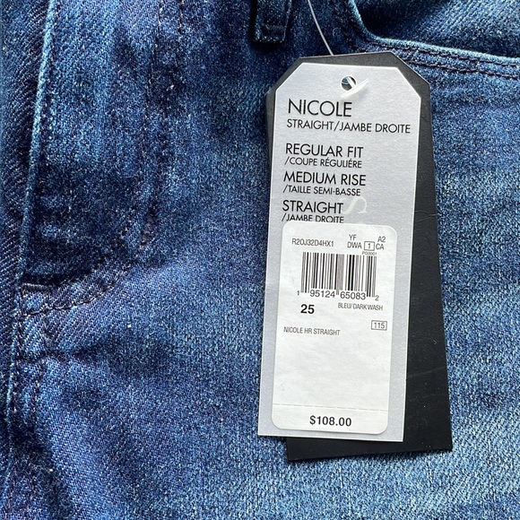 Guess | Nicole straight jeans - Picture 2 of 4